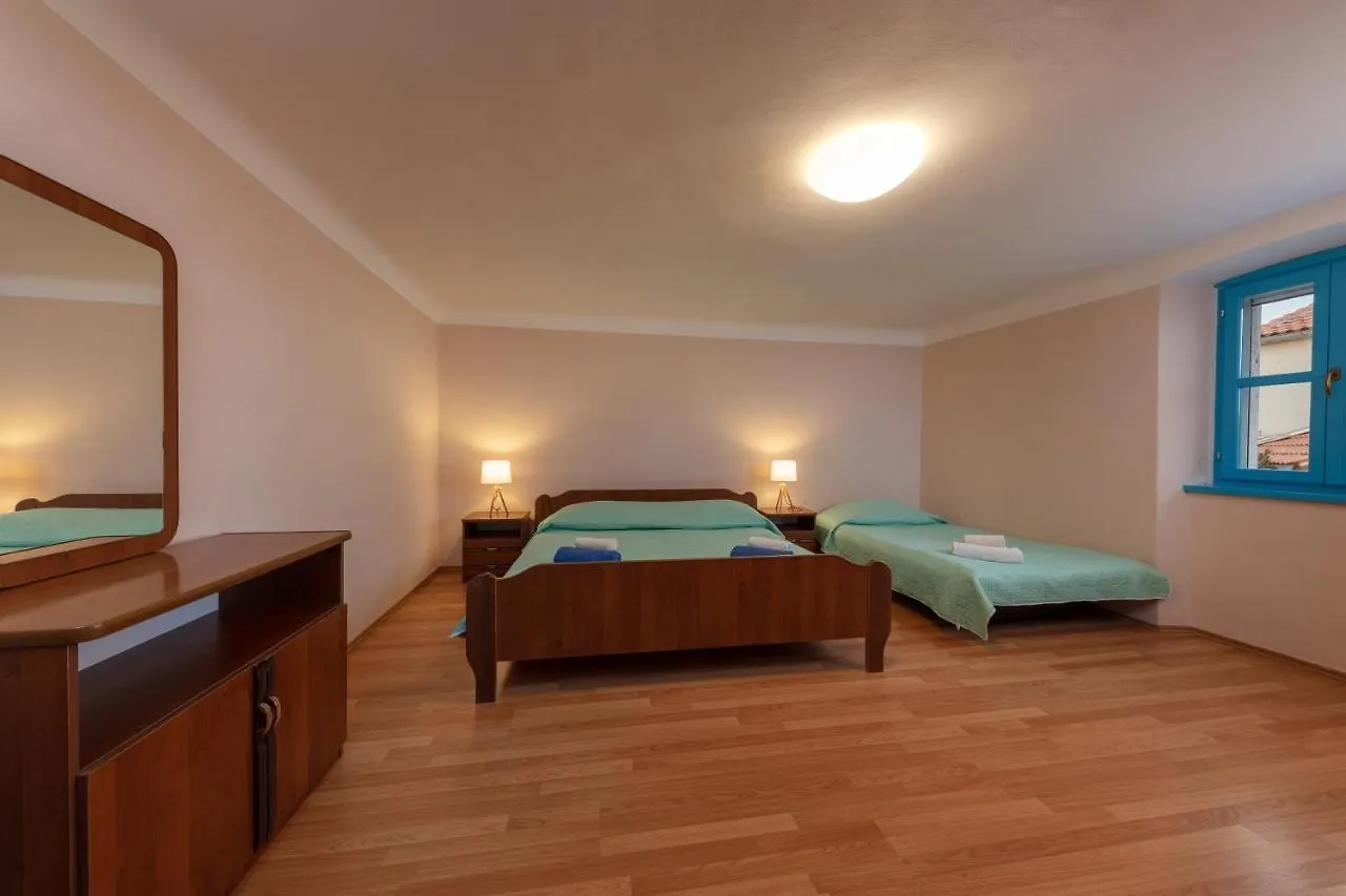 Apartments Fabich Veleniki