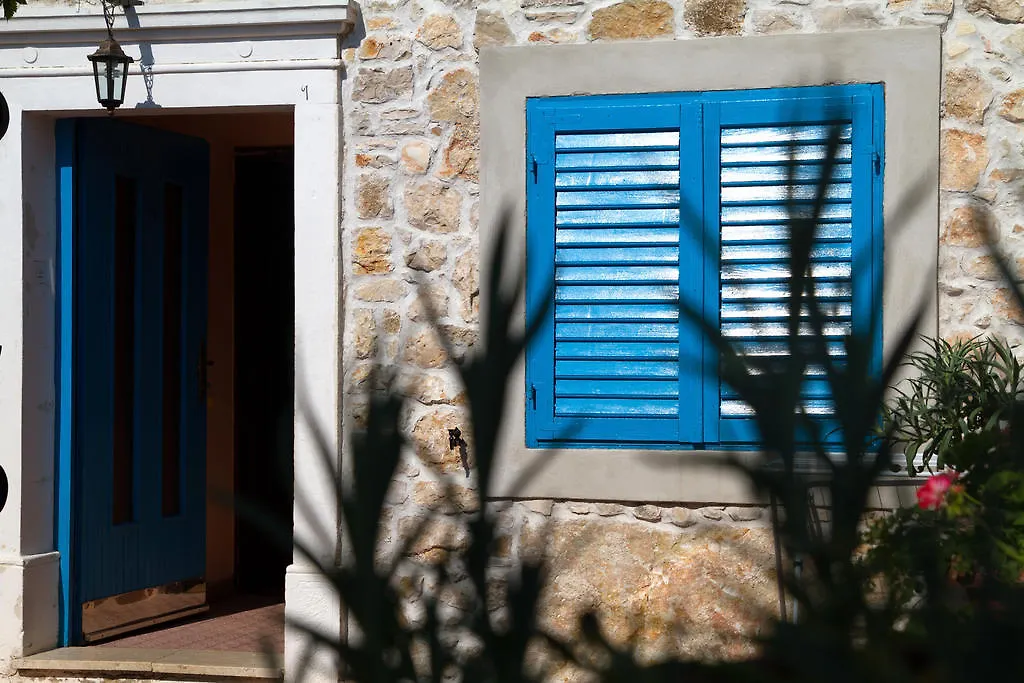 Apartments Fabich Veleniki Croatia